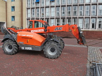 telescopic loader - forklift truck with variable reach
