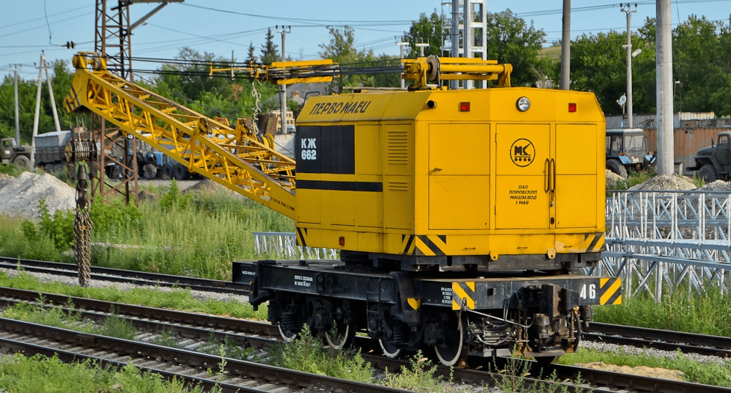 operation of railway crane