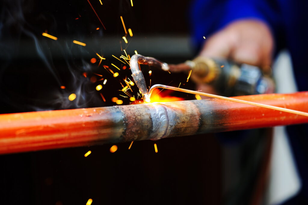 welding of metal pipe